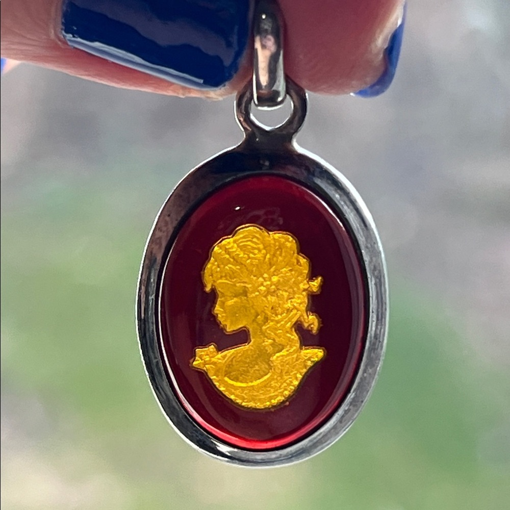 VTG Carved Left Facing Amber Intaglio Cameo Sterling Silver Necklace Pendant